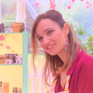 Bake Off Italia 7, alla quarta puntata servono squisite creme per evitare la doppia eliminazione. Ecco com’è andata la nostra Sara Gandini