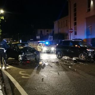 Varese, schianto all’incrocio: paura davanti all’Ippodromo