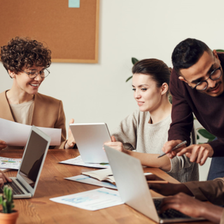 Anche da adulti possiamo continuare a imparare grazie a internet