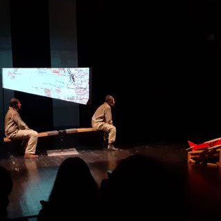 Io volo: la vera storia di Arturo Ferrarin, eroiche imprese a teatro