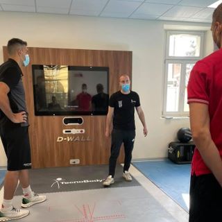 Ferrero e Scola testimonial della nuova palestra riabilitativa Smart della Clinica Isberg