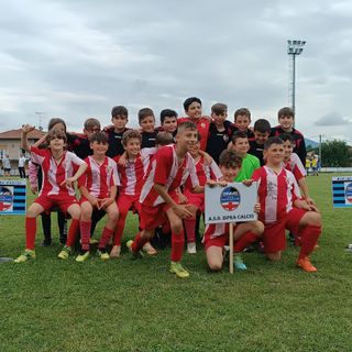 La formazione dei pulcini dell'Ispra che prenderà parte al torneo