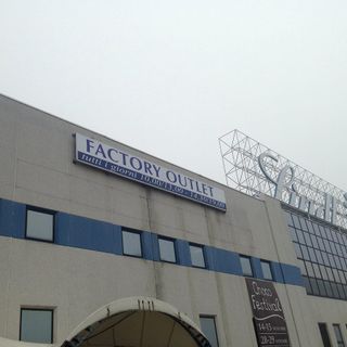 Anche Lindt sospende le sue attività in Russia