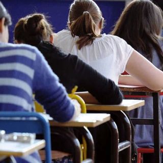 Dote scuola, in provincia di Varese in arrivo quasi 2,5 milioni. Contributo di 200 euro per oltre 12mila studenti