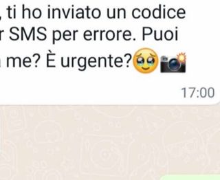 Il messaggio truffa che appare su WhatsApp