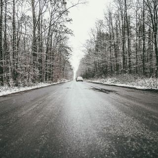 E se da giovedì sera rispuntasse la neve? L'aria dai Balcani farà crollare le temperature