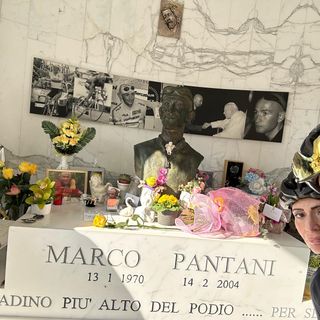 Martino Caliaro e la sua Beatrice da Laveno a Cesenatico nel 20° anniversario della morte del grande Pirata