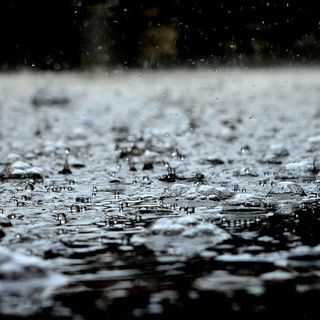 Livello di pericolo 3: l'allerta di Meteo Svizzera dalle 22 di oggi alle 12 di giovedì