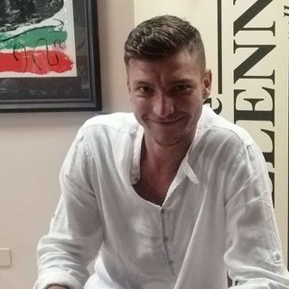 Matteo Simonetto è biancorosso: gli amori fanno dei giri immensi e poi ritornano. «Il Varese è la mia seconda famiglia»