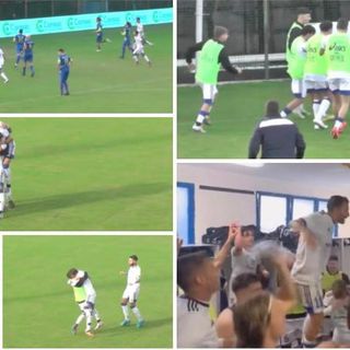 Nelle due foto in alto il rigore di Scapinello e l'esultanza del 2-1. Qui sopra quella del capitano con i compagni dopo l'1-0 e la gioia finale in spogliatoio