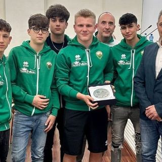 I ragazzi della società biancoverde premiati (foto ASD Valceresio Audax)