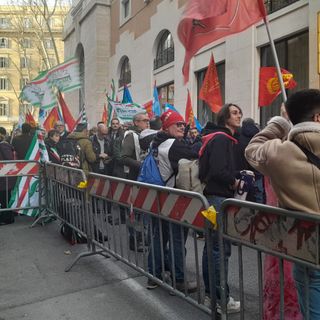 La manifestazione dei lavoratori Beko a Roma