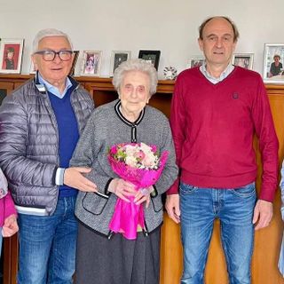 Compleanno speciale a Castiglione Olona: Angelina Bottazzini compie 104 anni