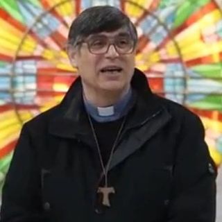 Don Maurizio Patriciello (foto da Facebook)