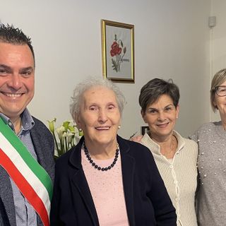 Festa a Mornago per i 100 anni della signora Geromina Bosetti