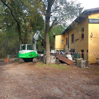 Una nuova vita per lo storico ex ristorante "La Cascata" di Varallo Pombia Una nuova vita per lo storico ex ristorante "La Cascata" di Varallo Pombia