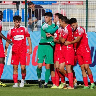 Otto partite, 22 gol fatti, 16 punti: la Varesina è seconda a un punto dall'Arconatese che l'aspetta tra 7 giorni