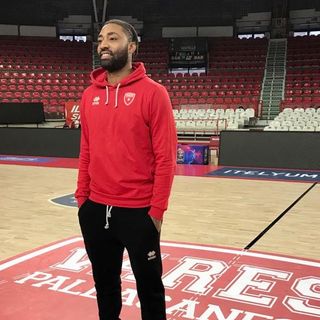 ULTIMA CONTESA - Una sconfitta, qualche riflessione (di mercato?) e la vista sulle F4... di hockey