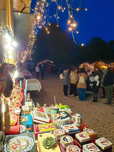 E' partita la 21a edizione del Mercatino degli Angeli a Sordevolo nel biellese