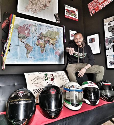 L'uomo dei record in sella a una Ducati, Paolo Pirozzi (foto dal sito ufficiale)