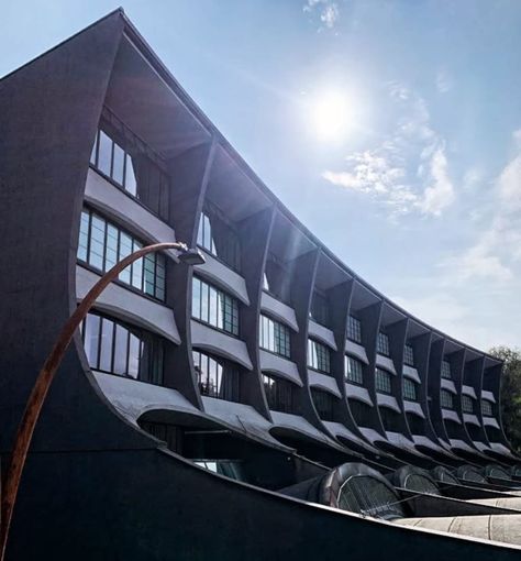 L'Ipsia nel medesimo edificio