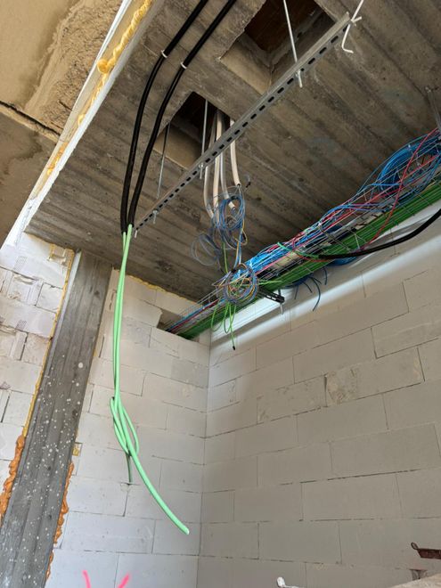 Incursione al Palaginnastica, l'ipotesi principale è di furto