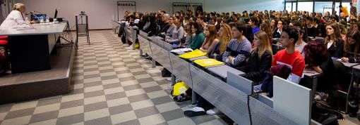 Coronavirus, lezioni sospese per sette giorni nelle università di Varese e Castellanza
