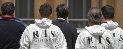 Ruba in due negozi e alla Camera del Lavoro di Luino, incastrato dai carabinieri del Ris