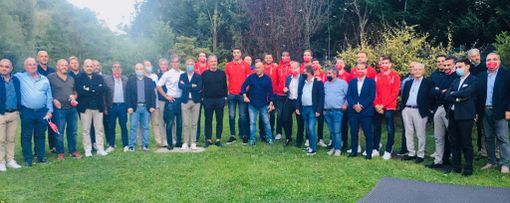 Basket, il brindisi più bello per i 10 anni del Consorzio: una famiglia di 50 persone difende la vita e i valori di una leggenda. Ferrero: «Grazie per quello che fate»