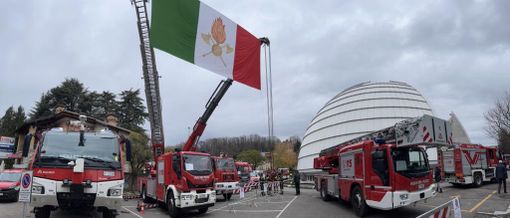 Vigili del fuoco, gli angeli della sicurezza: nel Varesotto in un anno novemila interventi di soccorso: «Grazie perché custodite la vita»