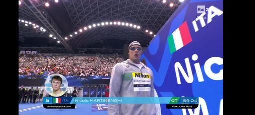 Nicolò Martinenghi impegnato nella seminale dei 100 rana in Giappone (foto da Rai2)