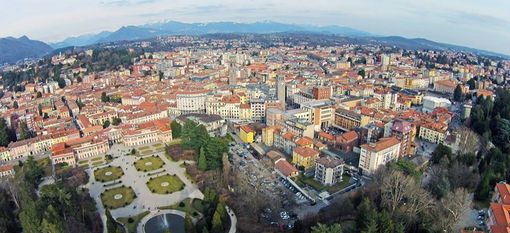 Il Pd: «La Lega chiede di fermare i cantieri invece di migliorare Varese. Noi pensiamo esattamente il contrario»