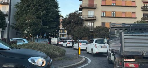 Nel periodo di Natale sarà caccia al parcheggio in centro a Busto