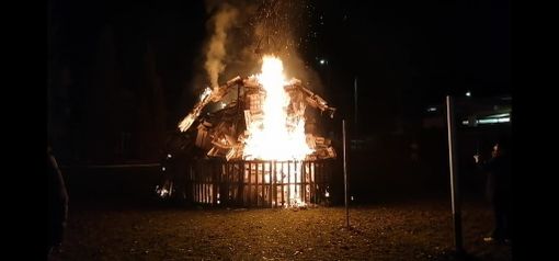 Giöbia ad Arnate: oltre 1.300 partecipanti e 120 kg di riso per scacciare l'inverno Giöbia ad Arnate: oltre 1.300 partecipanti e 120 kg di riso per scacciare l'inverno