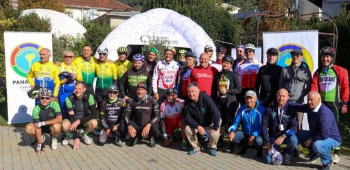 Foto di Giordano Azzimonti Foto di Giordano Azzimonti