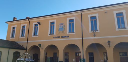 Comerio sempre più green: la riqualificazione energetica di scuole e centro civico "frutta" al Comune 50 mila euro Comerio sempre più green: la riqualificazione energetica di scuole e centro civico "frutta" al Comune 50 mila euro