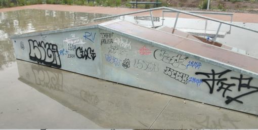 I vandalismi al parco di via Mugnai a Morazzone I vandalismi al parco di via Mugnai a Morazzone