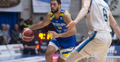 Esposito a Varese: è fatta. Virginio verso Verona, intanto a Scafati...