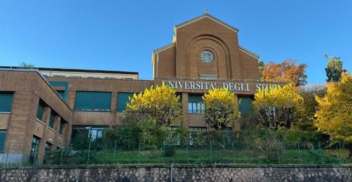 L’Università dell’Insubria apre gli Stati Generali della Ricerca: piattaforme scientifiche, innovazione e dialogo con il territorio L’Università dell’Insubria apre gli Stati Generali della Ricerca: piattaforme scientifiche, innovazione e dialogo con il territorio