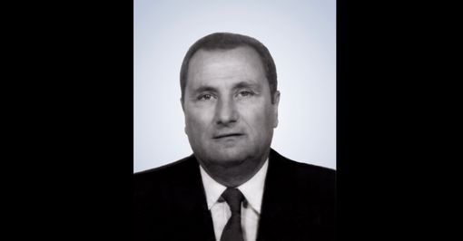 Addio al maestro Mattonai: «Un'istituzione per generazioni di marnatesi» Addio al maestro Mattonai: «Un'istituzione per generazioni di marnatesi»