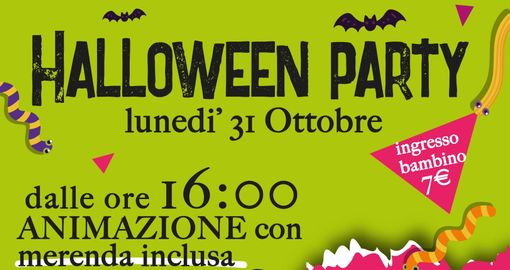 Il dettaglio della locandina della festa di Halloween all'Happy Park Varese di Albizzate. In basso la locandina completa (servizio a cura di Giulia Nicora)