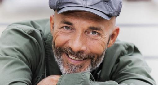 Una delle foto con cui Max Laudadio ha accompagnato il post con il saluto finale a "Striscia la Notizia"