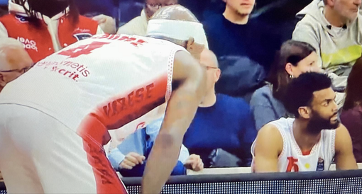 Moore e Renfro, primo e secondo piano di una vittoria a Milano