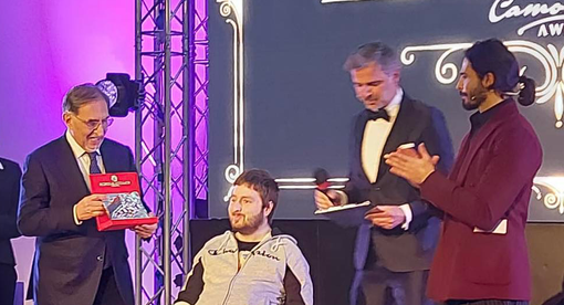 foto dalla pagina Facebook del presidente