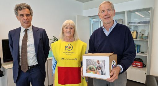 Obiettivo centrato con la raccolta firme: Il Ponte del Sorriso “vince” la Risonanza Magnetica per i bambini Obiettivo centrato con la raccolta firme: Il Ponte del Sorriso “vince” la Risonanza Magnetica per i bambini