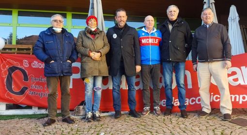 In sella per ricordare Michele Scarponi. L'8 dicembre a Brinzio si Pedala con i Campioni In sella per ricordare Michele Scarponi. L'8 dicembre a Brinzio si Pedala con i Campioni
