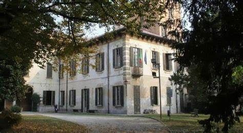 Azzate, ex camping Sette Laghi: le minoranze chiedono le dimissioni del sindaco