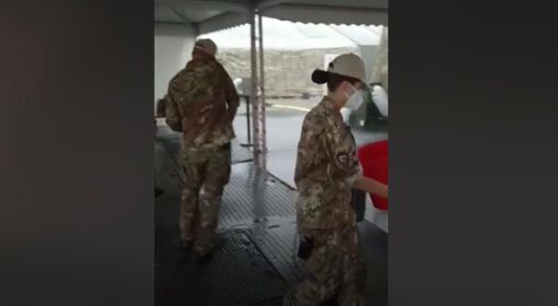 VIDEO. Maltempo, allagato il centro vaccinale della Schiranna