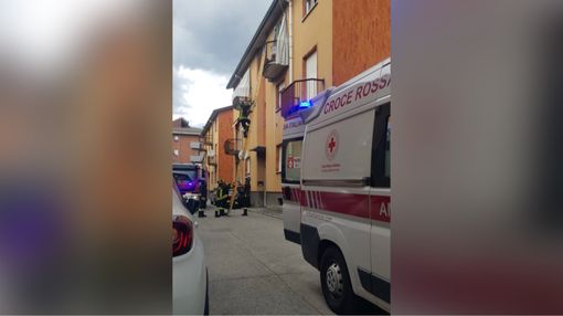 Busto, signora anziana cade in casa: soccorsi in azione Busto, signora anziana cade in casa: soccorsi in azione