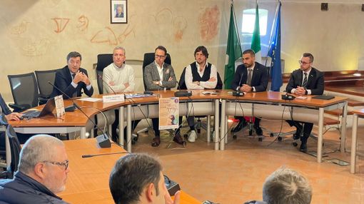 Cassano Magnago, successo per "Consuma di meno per avere di più" Cassano Magnago, successo per "Consuma di meno per avere di più"